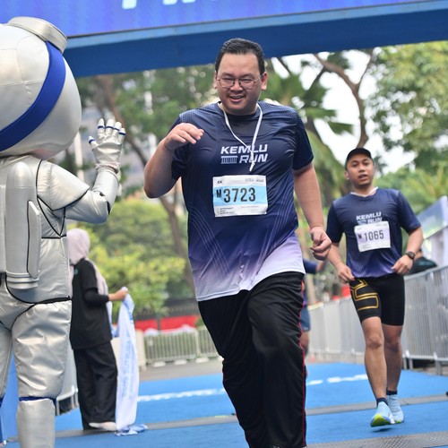 Race photo from KEMLU RUN 2026