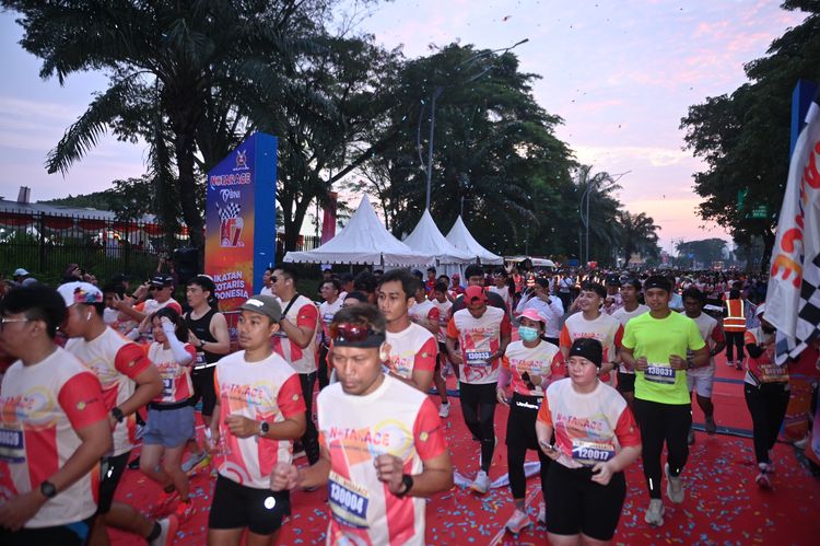 Race photo from NOTARACE 2025