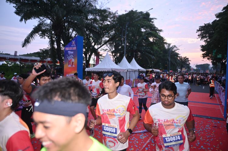 Race photo from NOTARACE 2025