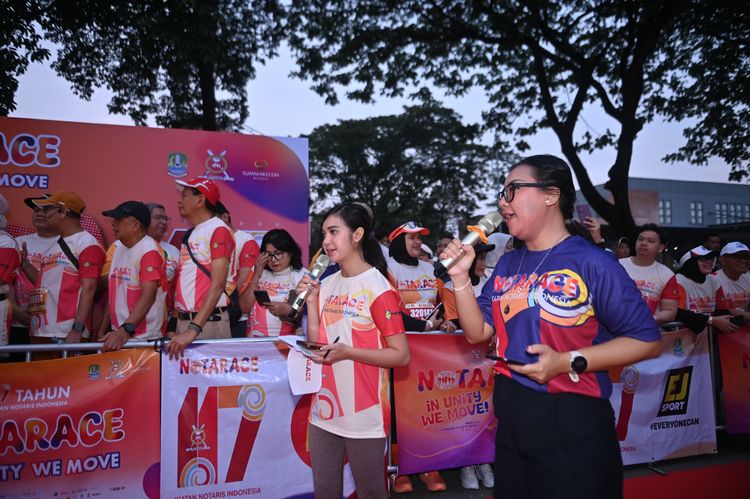Race photo from NOTARACE 2025