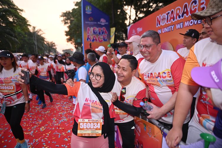 Race photo from NOTARACE 2025