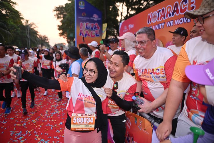 Race photo from NOTARACE 2025