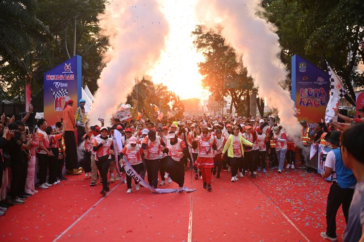 Race photo from NOTARACE 2025