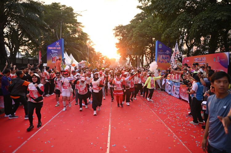 Race photo from NOTARACE 2025