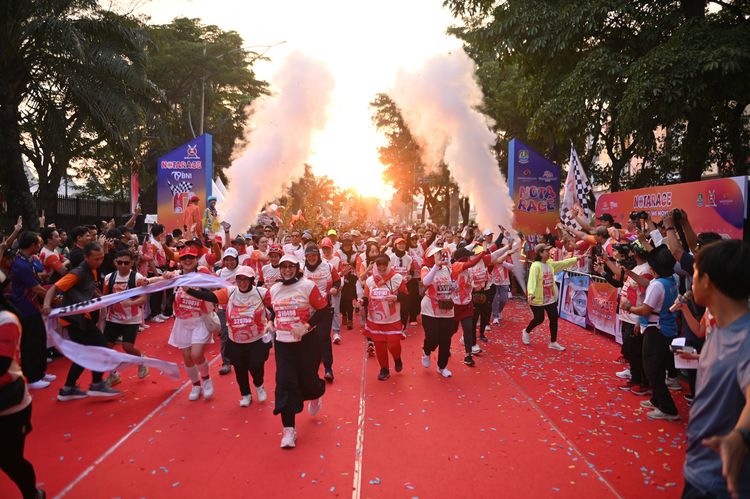 Race photo from NOTARACE 2025