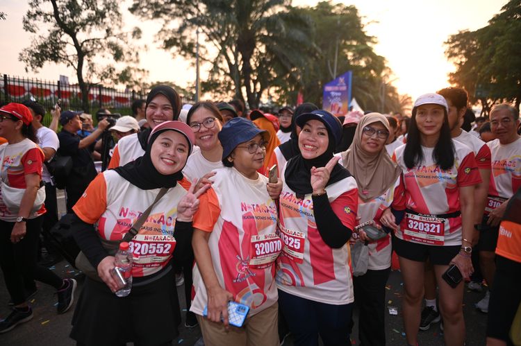 Race photo from NOTARACE 2025