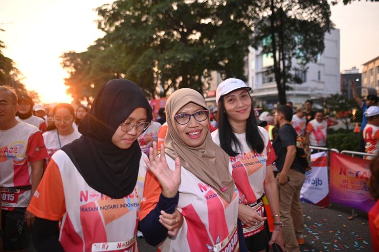 Race photo from NOTARACE 2025