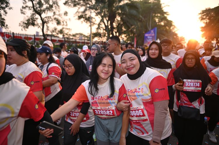 Race photo from NOTARACE 2025