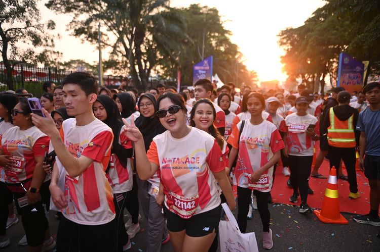 Race photo from NOTARACE 2025
