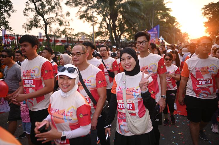 Race photo from NOTARACE 2025
