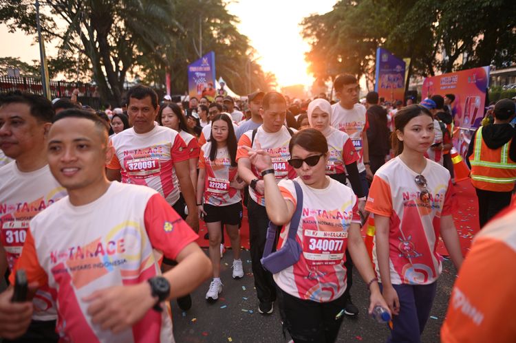 Race photo from NOTARACE 2025
