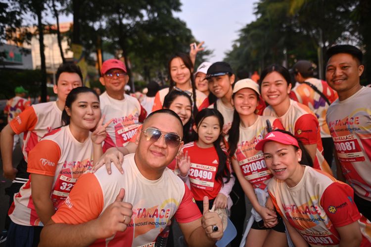 Race photo from NOTARACE 2025