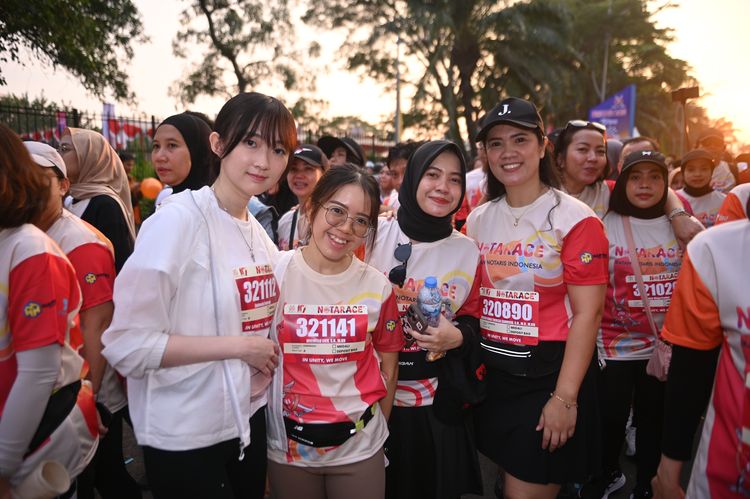 Race photo from NOTARACE 2025