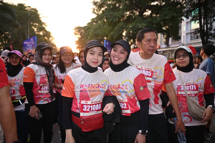 Race photo from NOTARACE 2025