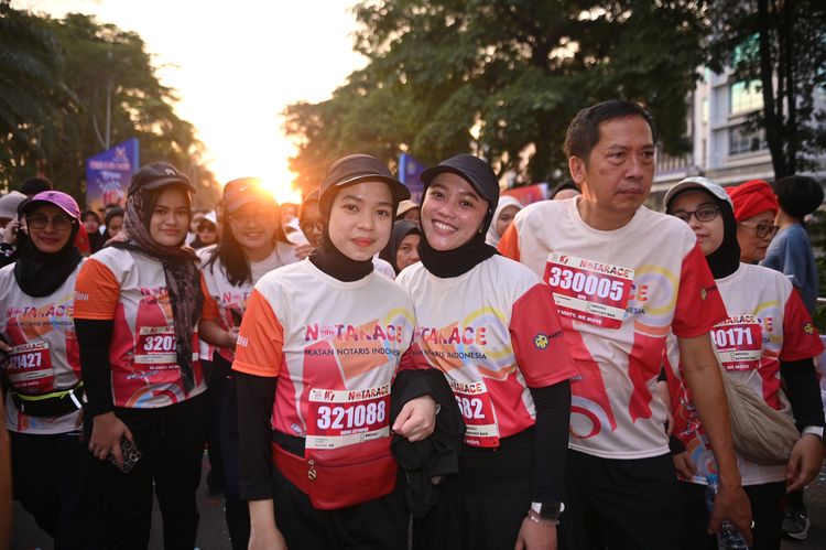 Race photo from NOTARACE 2025