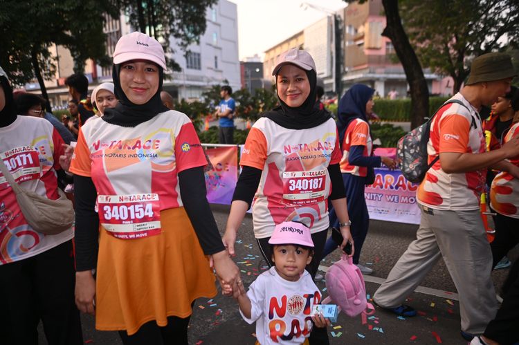 Race photo from NOTARACE 2025