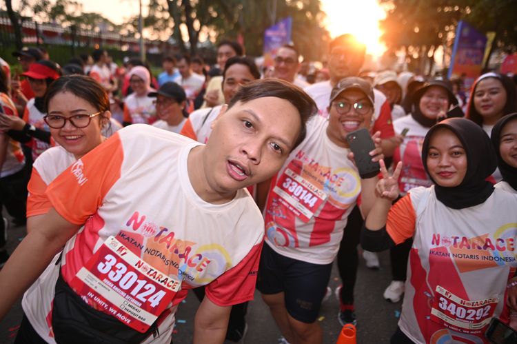 Race photo from NOTARACE 2025