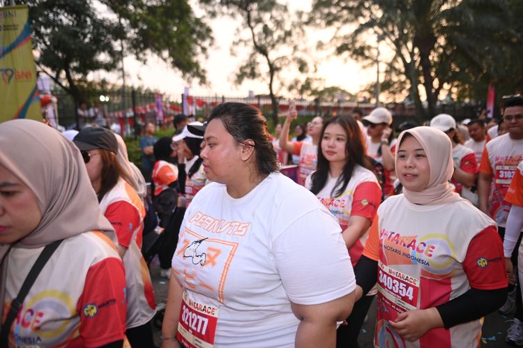 Race photo from NOTARACE 2025