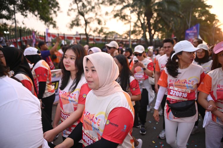 Race photo from NOTARACE 2025