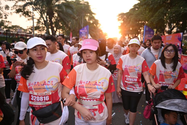Race photo from NOTARACE 2025