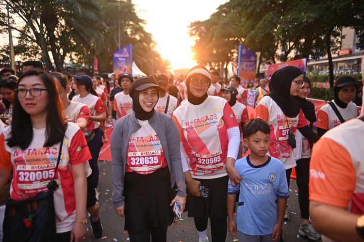Race photo from NOTARACE 2025