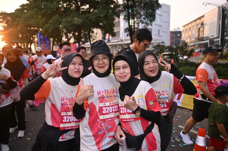 Race photo from NOTARACE 2025
