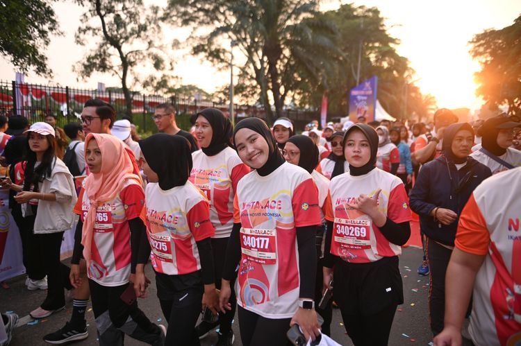 Race photo from NOTARACE 2025