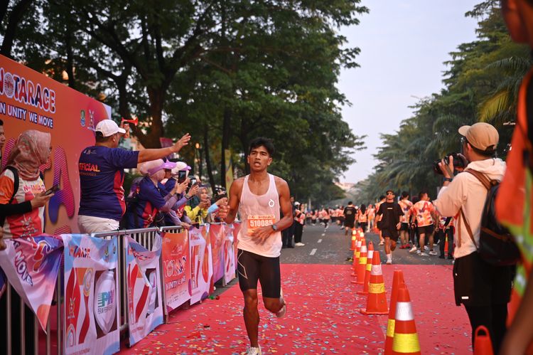 Race photo from NOTARACE 2025