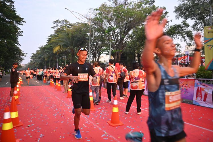 Race photo from NOTARACE 2025