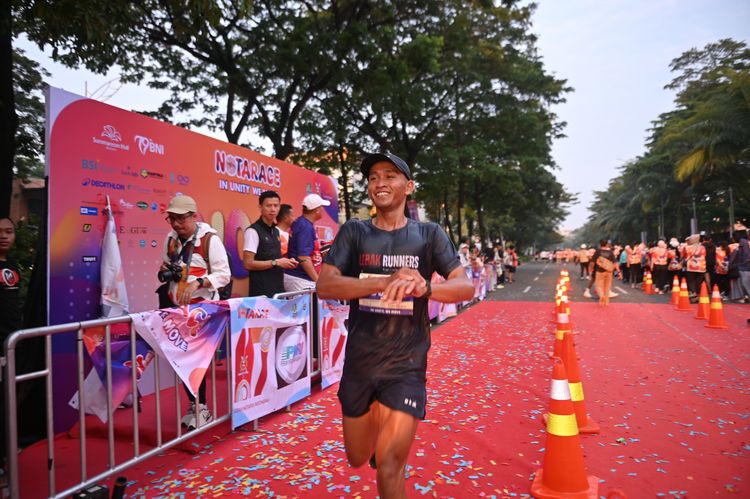 Race photo from NOTARACE 2025