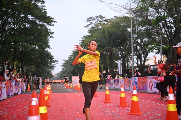 Race photo from NOTARACE 2025