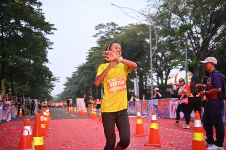 Race photo from NOTARACE 2025