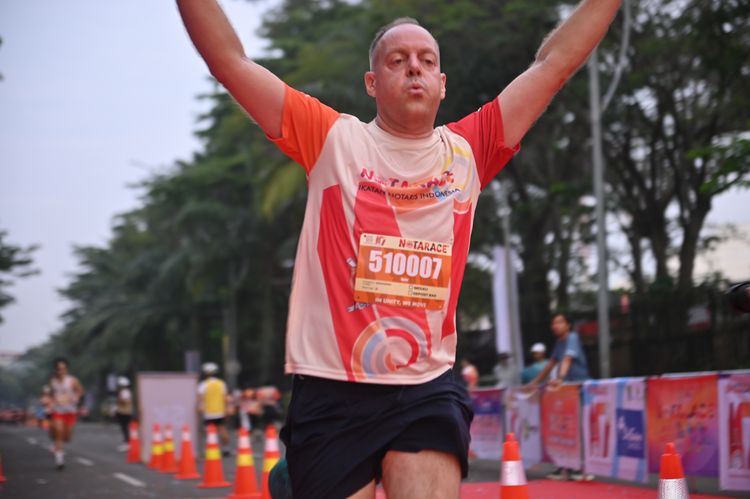 Race photo from NOTARACE 2025