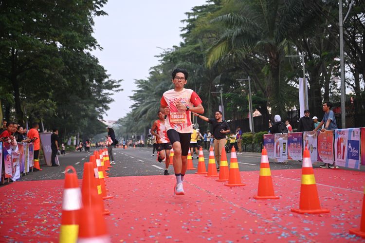 Race photo from NOTARACE 2025