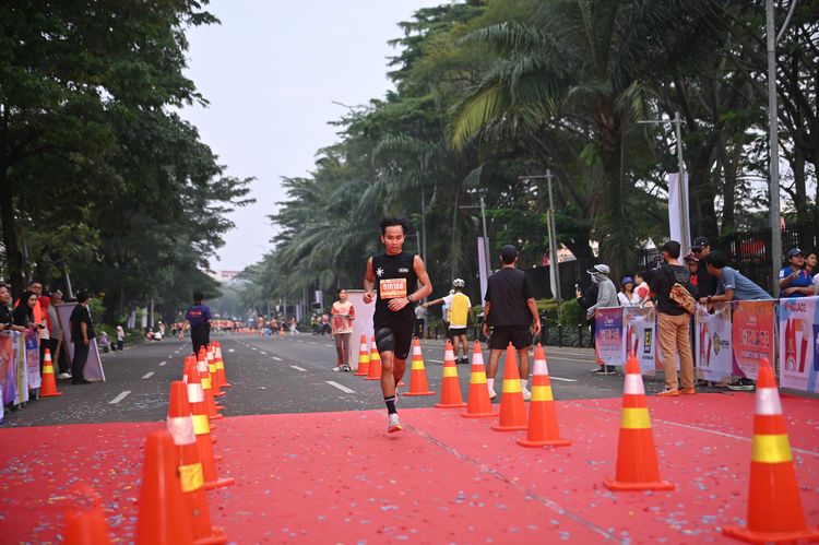 Race photo from NOTARACE 2025