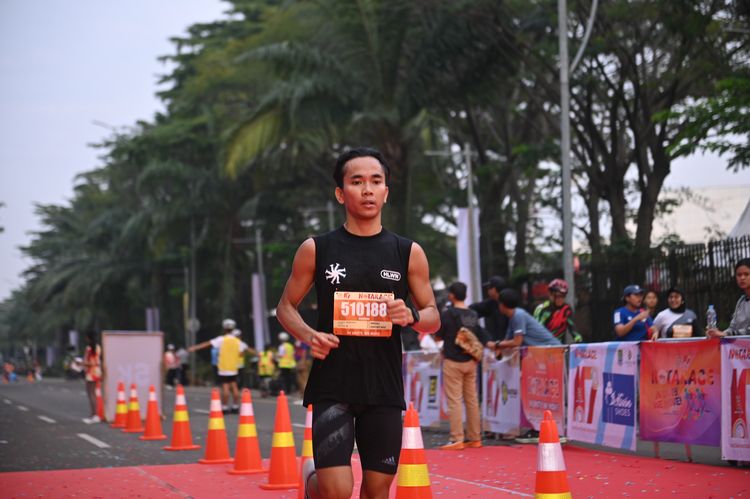 Race photo from NOTARACE 2025