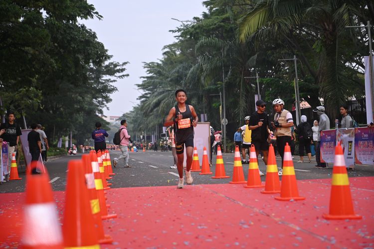Race photo from NOTARACE 2025