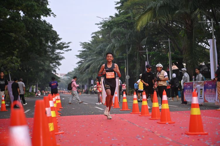 Race photo from NOTARACE 2025