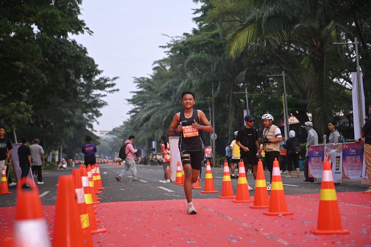 Race photo from NOTARACE 2025