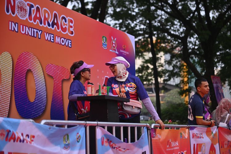Race photo from NOTARACE 2025