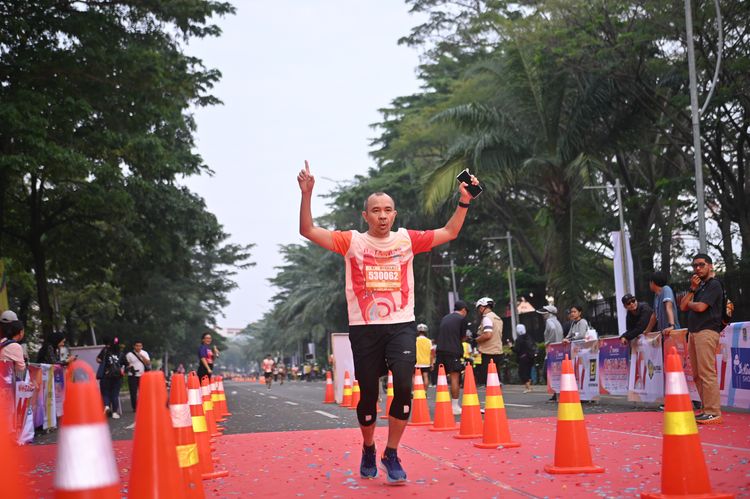 Race photo from NOTARACE 2025