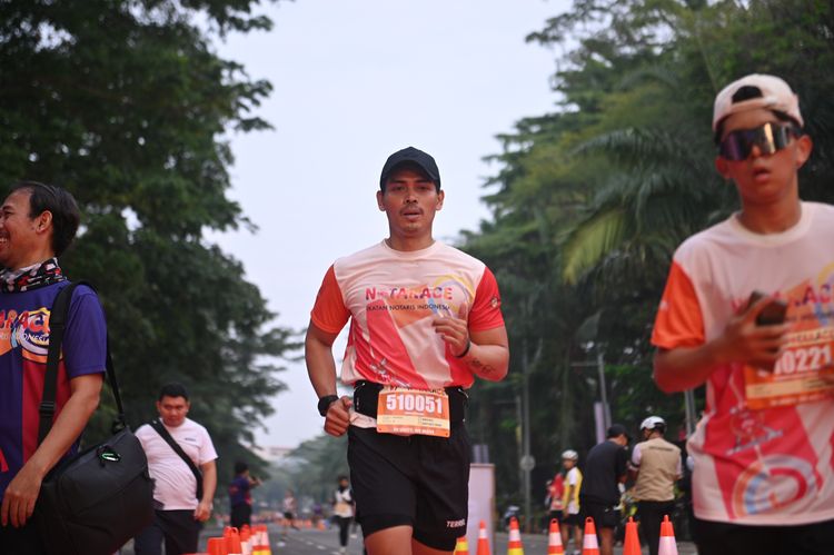Race photo from NOTARACE 2025