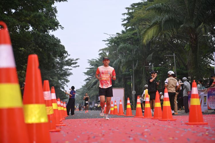 Race photo from NOTARACE 2025