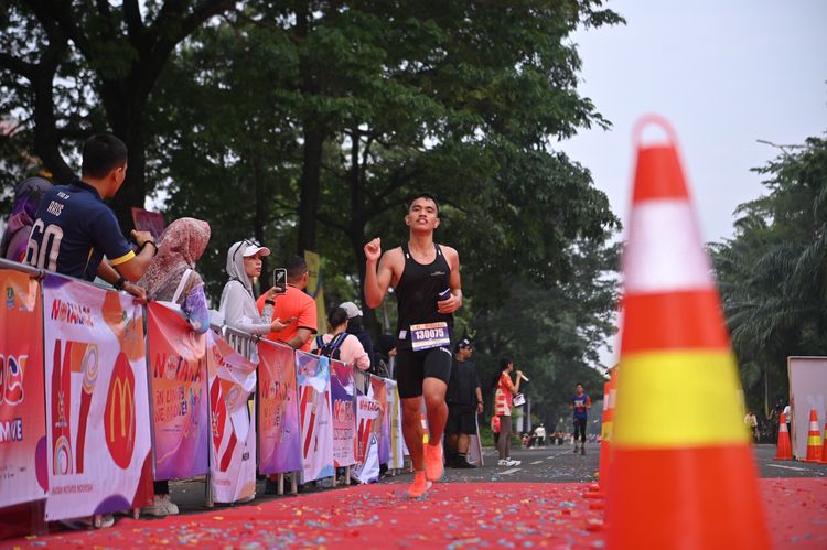 Race photo from NOTARACE 2025