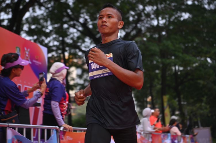 Race photo from NOTARACE 2025