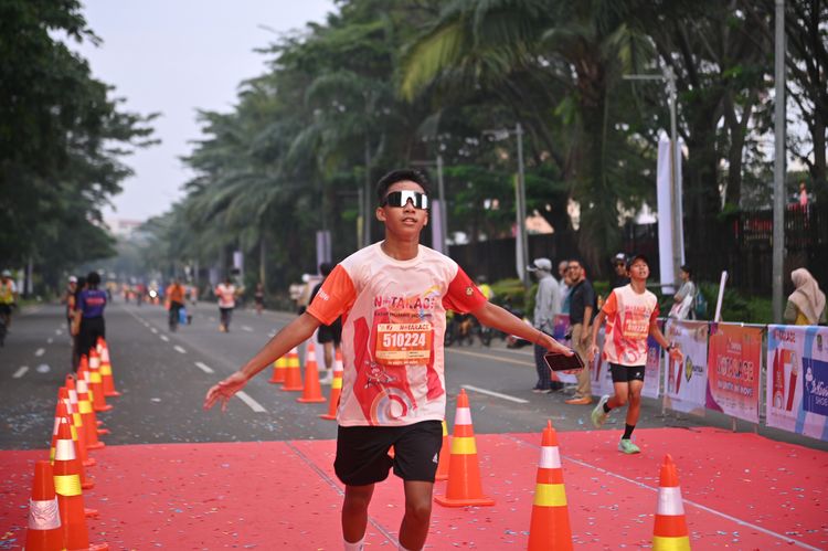Race photo from NOTARACE 2025