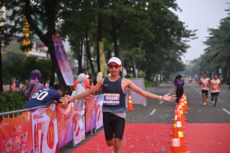 Race photo from NOTARACE 2025