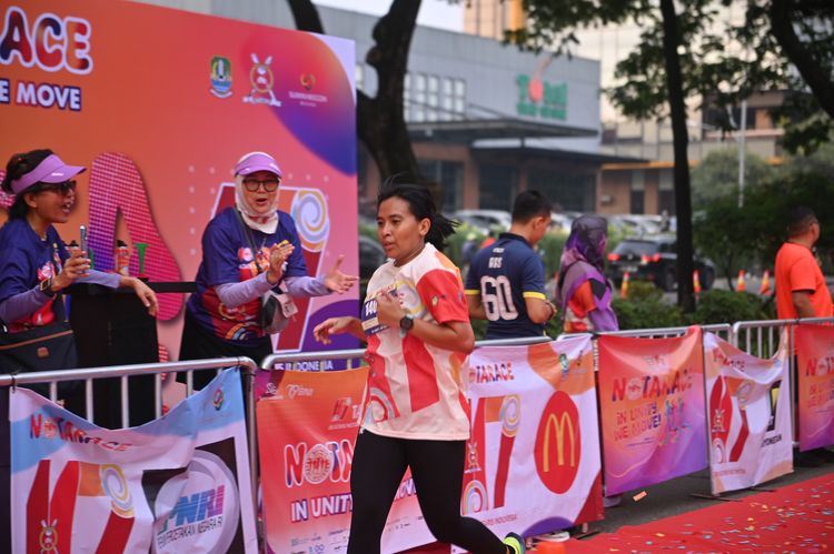 Race photo from NOTARACE 2025