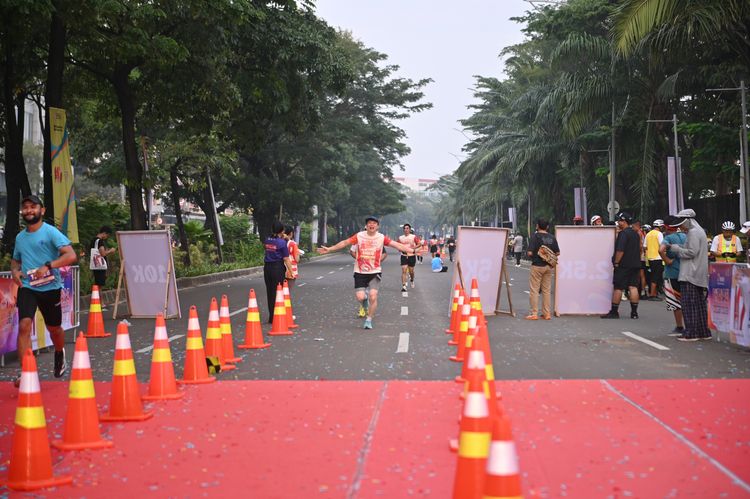 Race photo from NOTARACE 2025