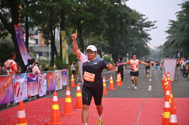 Race photo from NOTARACE 2025